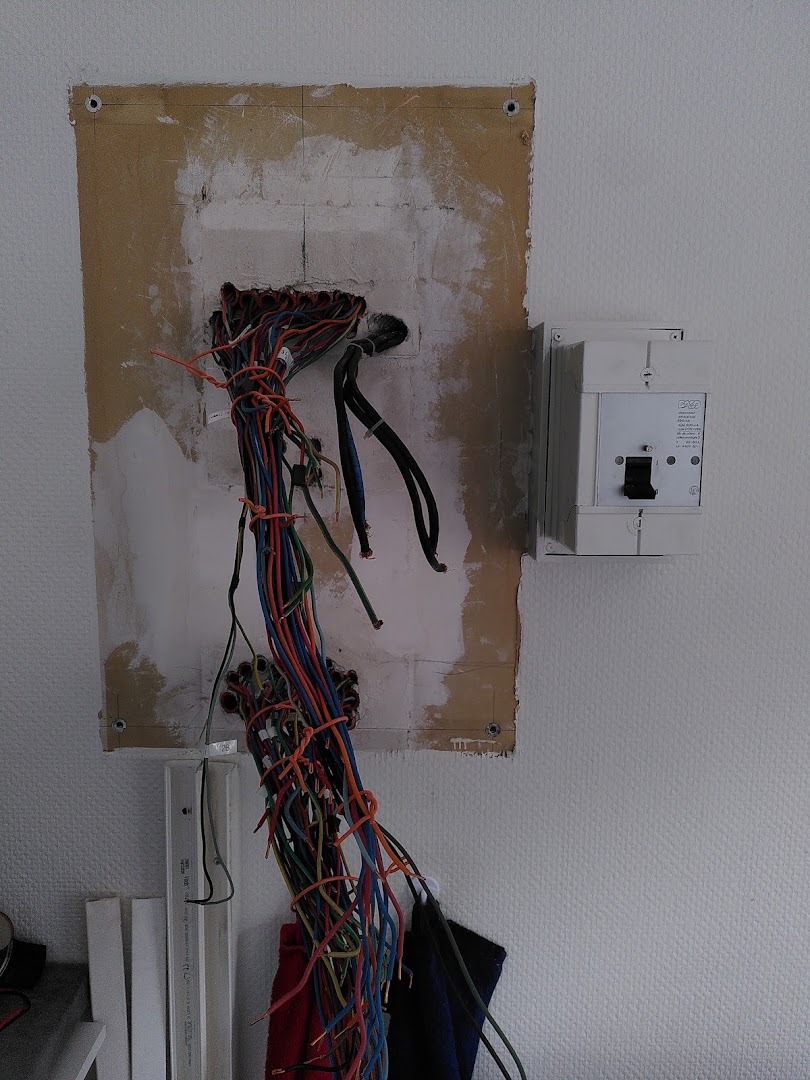 Le P'tit Occitan-Électricité · Photos 6